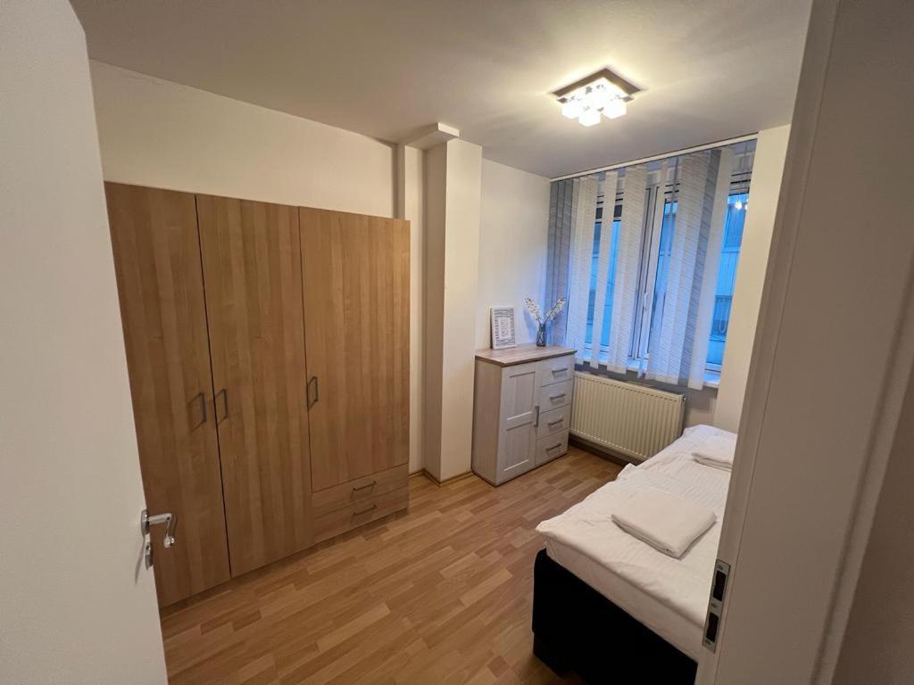 Iren Apartment Bratislava Bagian luar foto